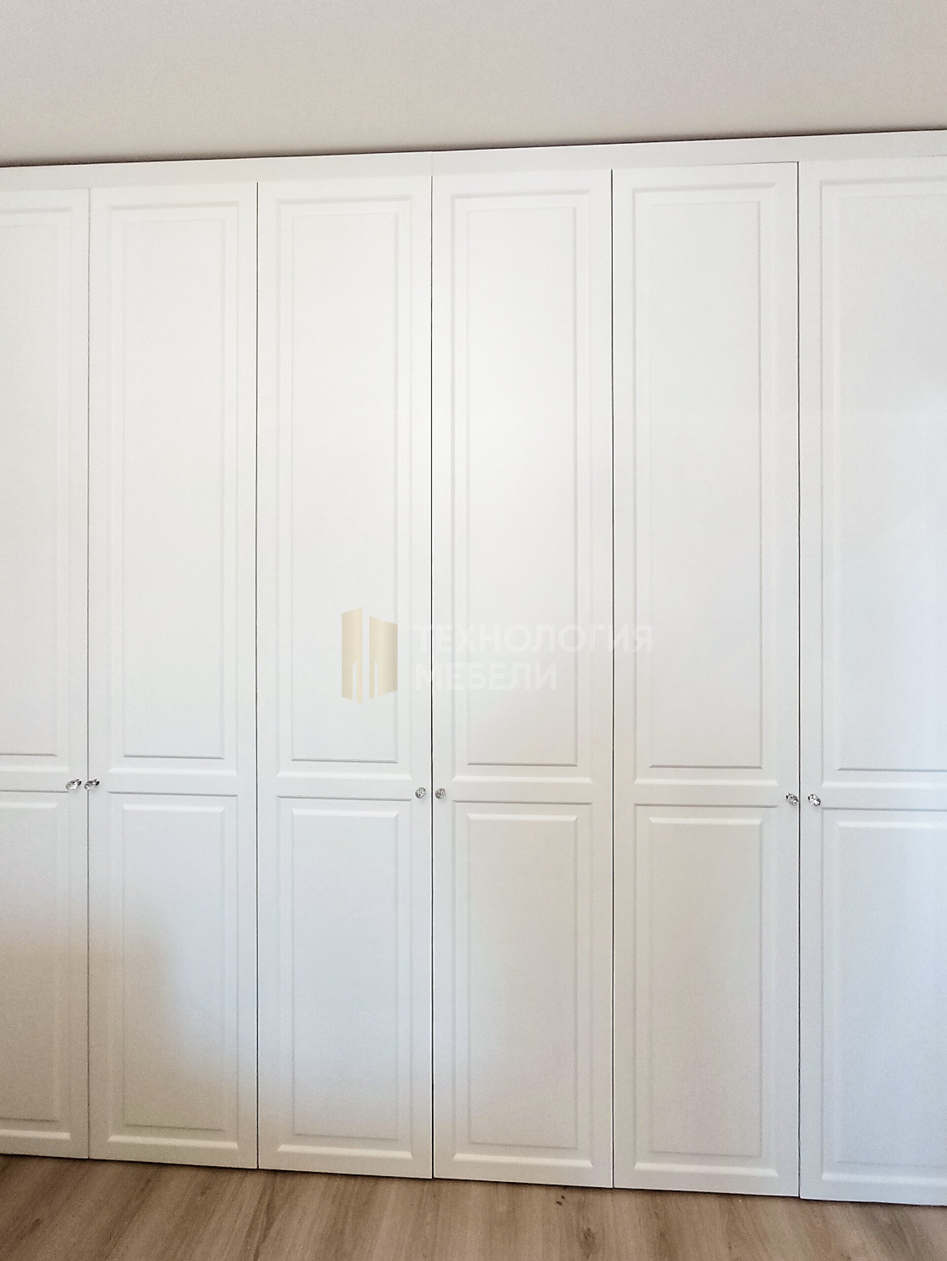 Классик белый